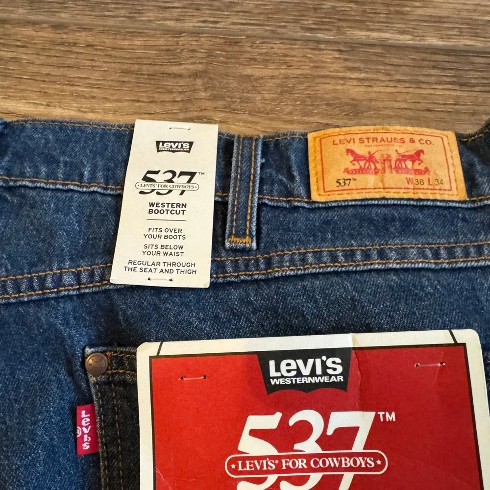 Levis new tags